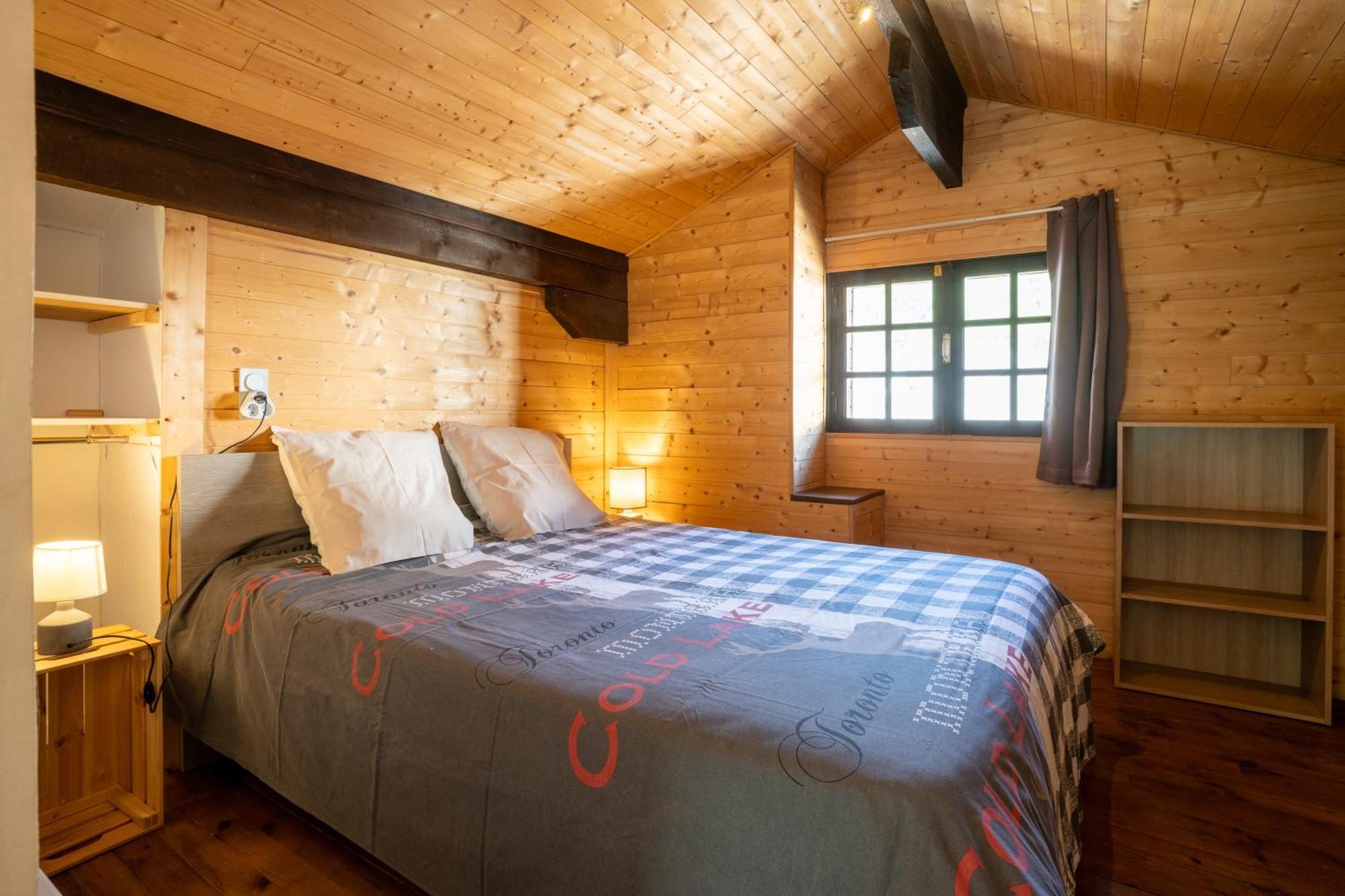 Grand Chalet St-Lary Centre 13 A 15 Pers Сен-Ларі-Сулан Екстер'єр фото
